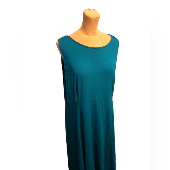 Eileen Fisher teal stretchy Midi dresss - Picture 2 of 6